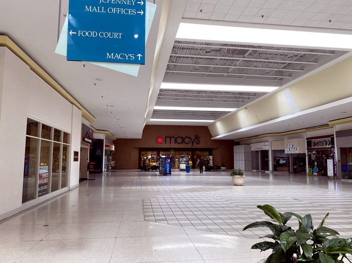 Fashion Square Mall - June 15 2022 Photo (newer photo)